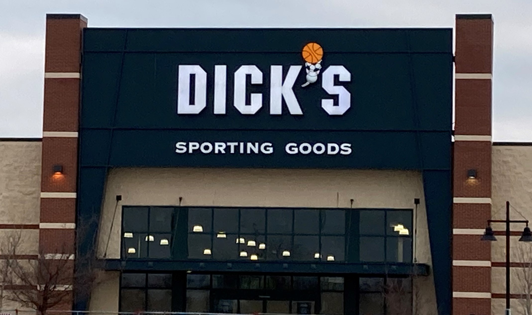 Photograph of the entrance to Dick's Sporting Goods.