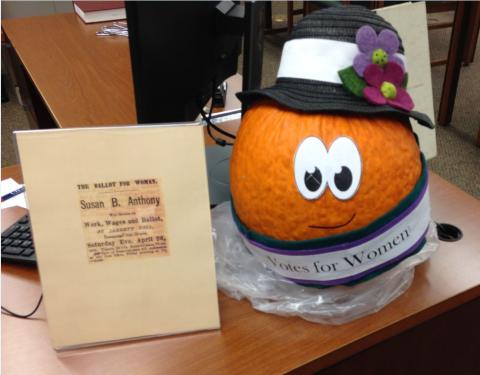 Archives departmental pumpkin, Halloween 2016