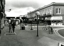 Downtown Champaign Mall, view to the North, April 27, 1975